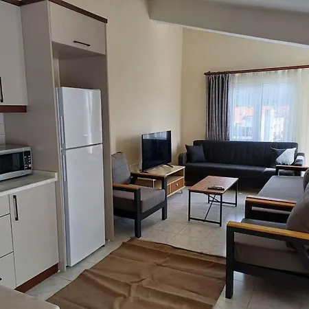 Merkezde Denize Yakin Esyali * Marmaris